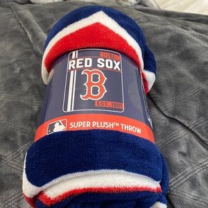 New Boston RedSox Super Plush throw